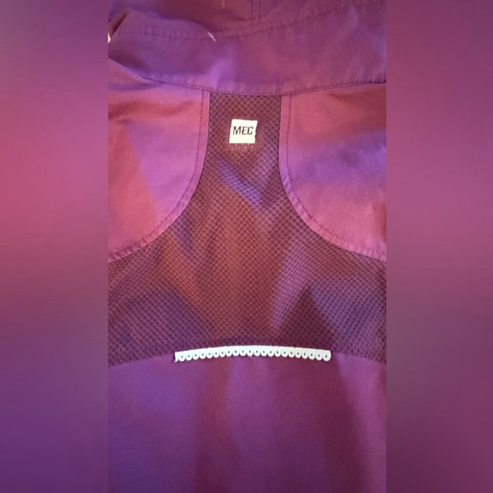 🏃🏼‍♀️MEC Running/ Biking Jacket MOUNTAIN EQUIPMENT CO-OP - Picture 4 of 7